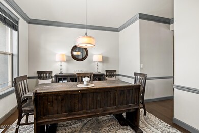 6- Dining Room