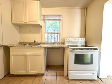 633 40th St, West Palm Beach, FL 33407 - photo 2