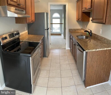 13946 Big Yankee Ln, Centreville, VA 20121 - photo 5