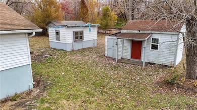 112 E 8th St, Tilton, IL 61833 - photo 5