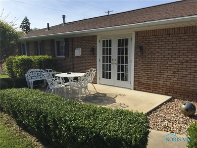 2502 Melva Ct, Toledo, OH 43611 - photo 2