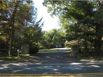 84 Maple St, Lexington, MA 02420 - photo 5