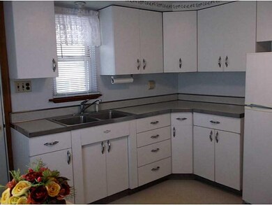 Cafeteria/Kitchen.