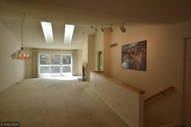 Spacious & Vaulted Living Room Area w/Skylights
