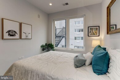 721 Kennedy St NW unit 8, Washington, DC 20011 - photo 6