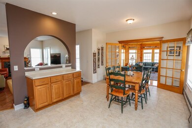 46 Constance St, Bedford, NH 03110 - photo 5