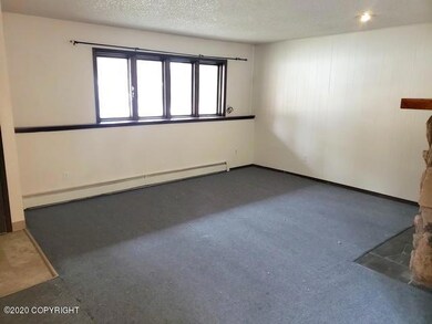 111-119276 Living Room