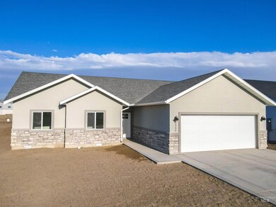 2349 Dorchester Ave, Burley, ID 83318 - photo 2