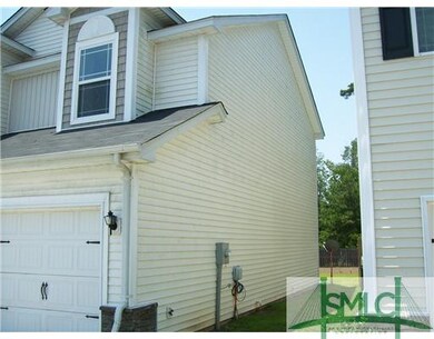 Exterior Front. right side