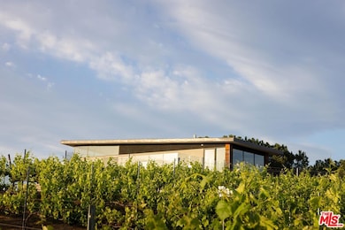 36453 Via el Pais Bonita, Temecula, CA 92592 - photo 2