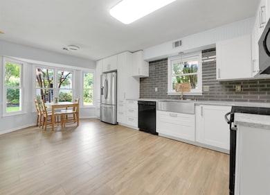 8233 Timber Creek Dr, Cordova, TN 38018 - photo 5