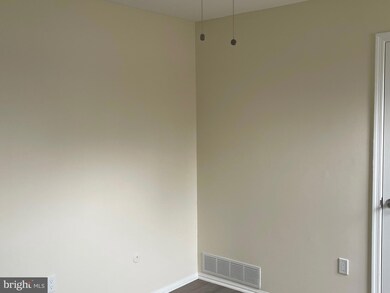 17 W Bluebell Ln, Mount Laurel, NJ 08054 - photo 6