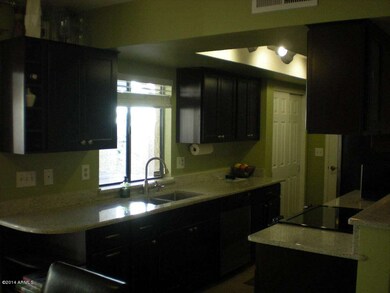 8837 S 48TH 014