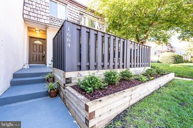 1664 Valencia Way, Reston, VA 20190 - photo 4