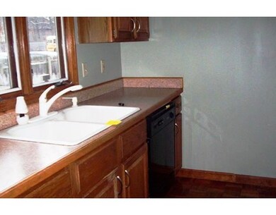 349 Litchfield St unit 349, Leominster, MA 01453 - photo 5