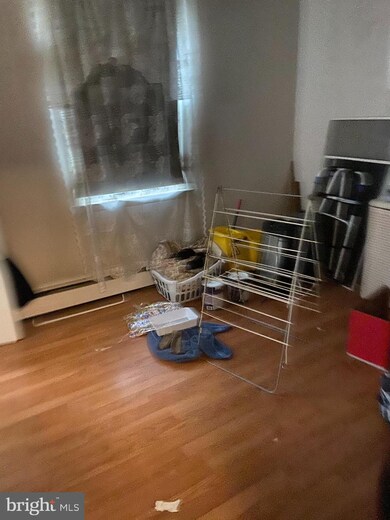 6902 Carl Ave, Gwynn Oak, MD 21207 - photo 2