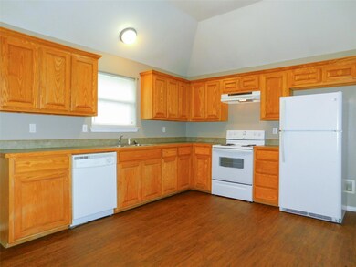 111 Private Road 3230 unit 100, Bridgeport, TX 76426 - photo 6