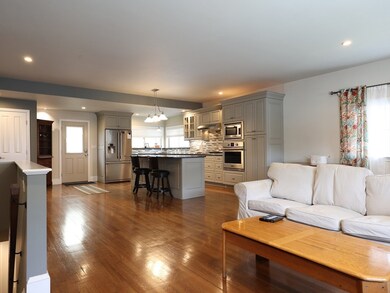 24 Talbot St, Saugus, MA 01906 - photo 6
