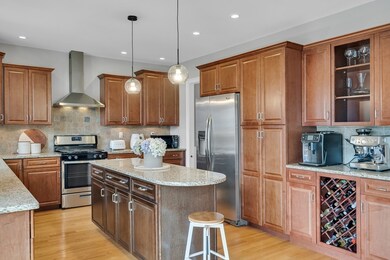 73 Sheridan Cir, Winchester, MA 01890 - photo 4