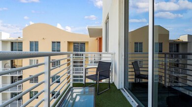 Venture At Aventura East unit PH20, Aventura, FL 33180 - photo 6