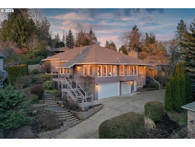 4079 Coltsfoot Ln, Lake Oswego, OR 97035 - photo 2