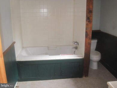 525 Spruce Ave, Newfield, NJ 08344 - photo 7