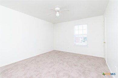 3708 Malibu Ln unit D, Killeen, TX 76543 - photo 6