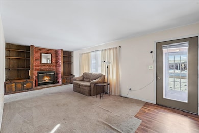 2230 Jeffery Dr, Saint Joseph, IL 61873 - photo 7