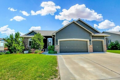 617 W Fieldstone Ct, Andover, KS 67002 - photo 2