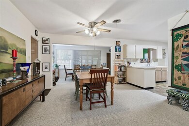 1004 Hummingbird Ln, Brandon, FL 33511 - photo 7