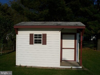 460 3rd St, Taneytown, MD 21787 - photo 5