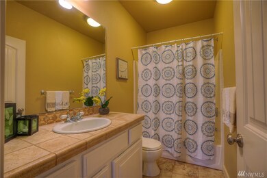 11241 Skyview Ln SE, Yelm, WA 98597 - photo 7