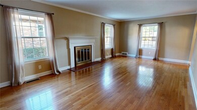 408 Wabash Ave, Mattoon, IL 61938 - photo 4