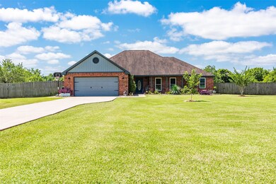 4816 Hayes Rd, Alvin, TX 77511 - photo 2