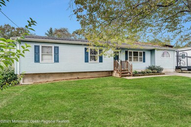 174 Smith Cir, Point Pleasant Boro, NJ 08742 - photo 4