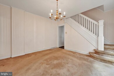 707 Crescent Ave, Reading, PA 19605 - photo 7