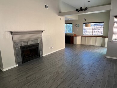 16142 Manor Point Dr, Houston, TX 77095 - photo 3