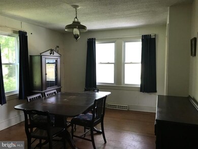 1146 W Chesapeake Beach Rd, Owings, MD 20736 - photo 5