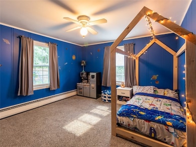 32 Darling St, Warwick, RI 02886 - photo 5