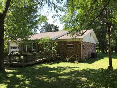 935 S Wood Ave, Fayetteville, AR 72701 - photo 2