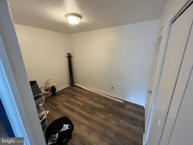 100 Duvall Ln, Gaithersburg, MD 20877 - photo 2