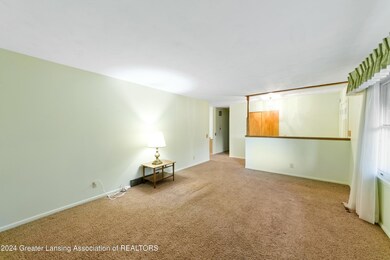 5620 Appleridge Dr, Lansing, MI 48917 - photo 6