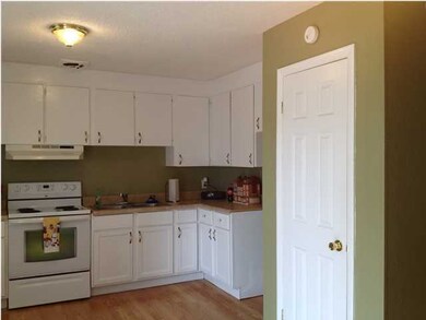 409 Campbell Crescent, La Fayette, GA 30728 - photo 2