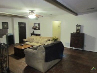 3816 Darrell Ln, Tyler, TX 75701 - photo 6