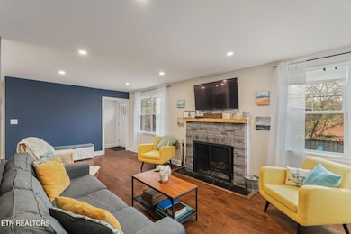 314 W Young High Pike, Knoxville, TN 37920 - photo 5