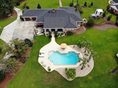 400 Pinecrest Dr, Albany, GA 31707 - photo 2