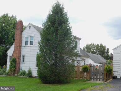 33 S Oller Ave, Waynesboro, PA 17268 - photo 4