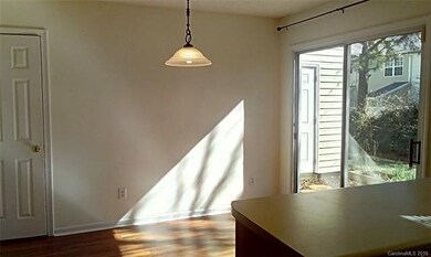 Dinette area with access to the back patio