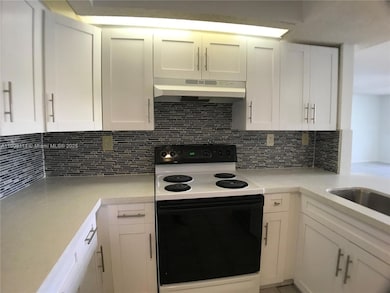 8590 SW 212th St unit 211, Cutler Bay, FL 33189 - photo 6