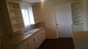 5604 Enid St, Houston, TX 77009 - photo 2